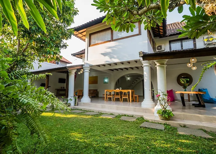 Dream Near Seminyak Villa Legian